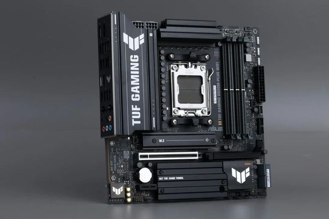 哪些处理器性能强还完美支持50系显卡与PCIe 50 SSD？2025春季开学导购(图3)