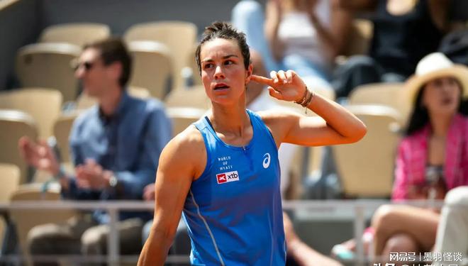 法网最大冷门产生:世界第3遭NO361外卡球员逆转小米辣笑喷了(图6)